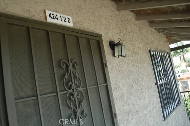 Building Photo - 422 W Palm St