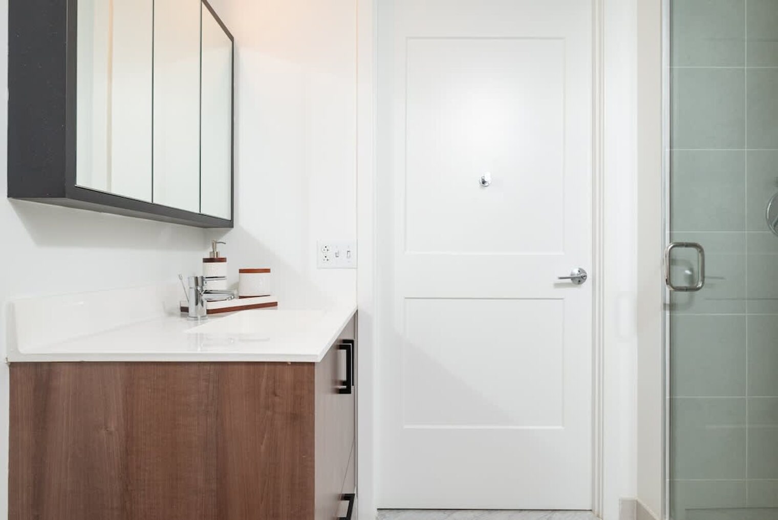 Building Photo - 425 Massachusetts Ave