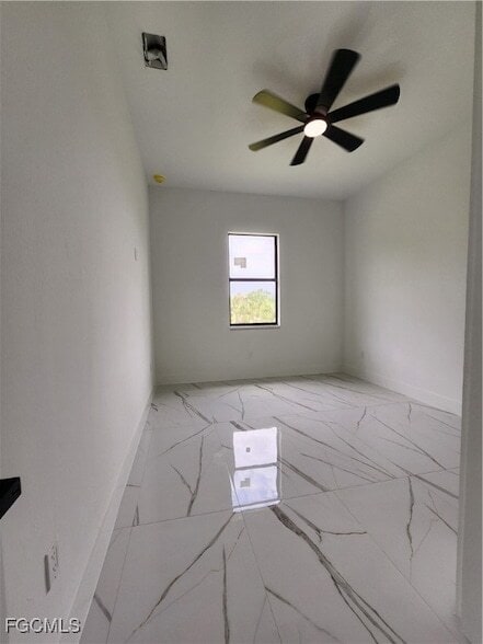 Building Photo - 3302 E 18th St