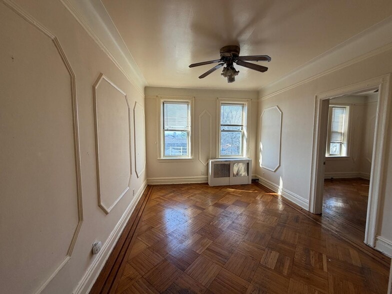 894 Kennedy Blvd 45 - 898 Kennedy Blvd