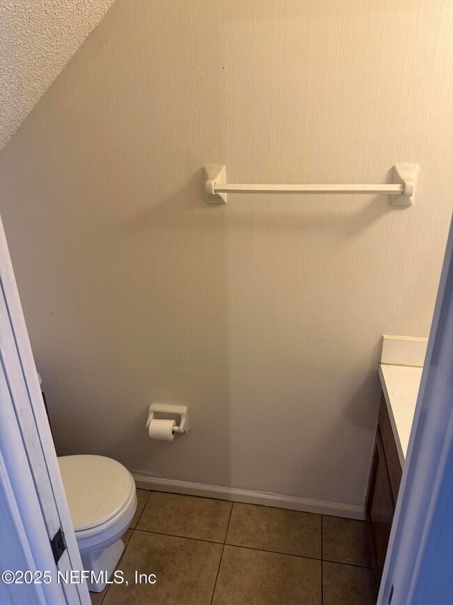 Building Photo - 1210 Whitlock Ave