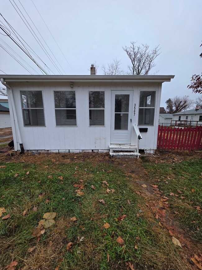 Primary Photo - Charming 1 Bedroom Home – Fresh Updates! | $700/Month