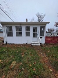 Building Photo - Charming 1 Bedroom Home – Fresh Updates! | $700/Month