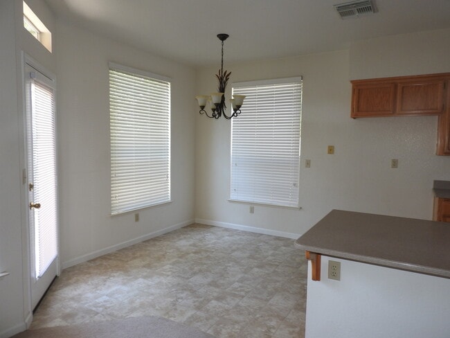 Building Photo - 154 Elkins Cir