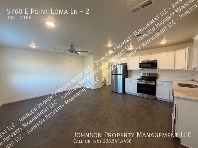 Building Photo - 5760 E Point Loma Ln