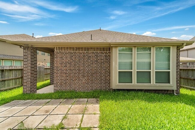 Building Photo - 17710 White Lightning Way