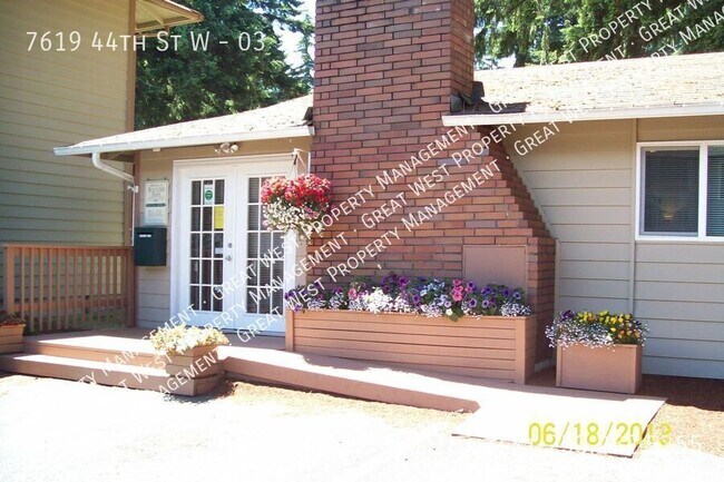 Building Photo - 7619 44th St W