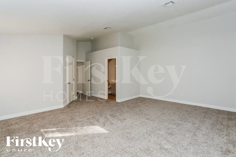 Building Photo - 7908 Olympus Ave