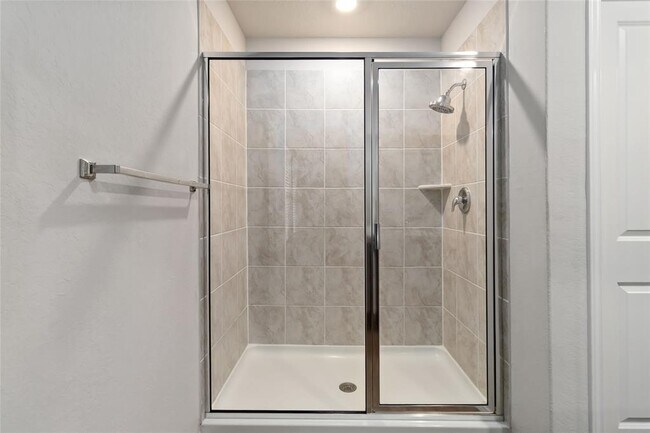 Building Photo - 2845 Wolfcreek