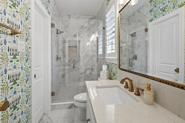 Building Photo - 11025 Upland Forest Dr