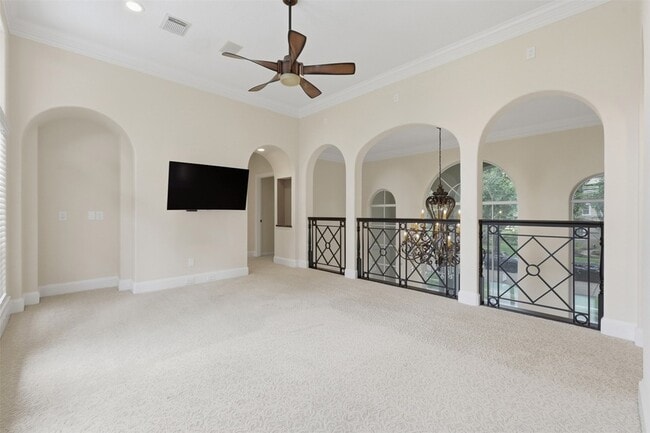 Building Photo - 3315 Riviera Dr
