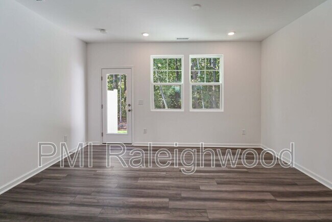 Building Photo - 1515 Crescent Townes Wy