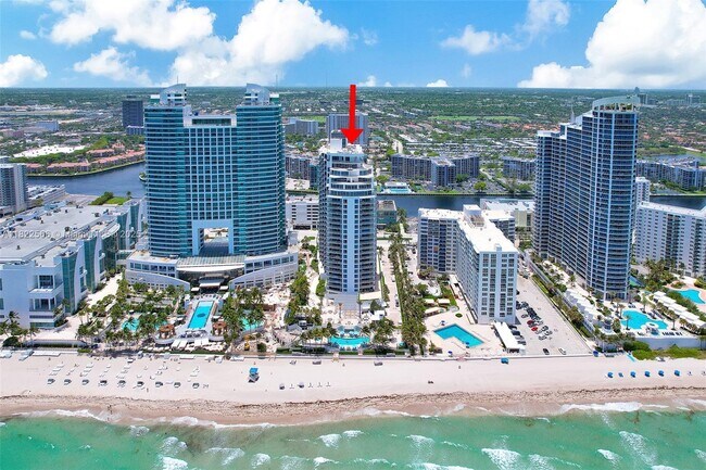 Building Photo - 3535 S Ocean Dr