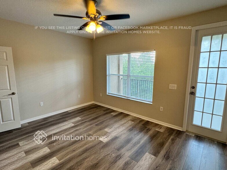 Building Photo - 305 Memphis Cir
