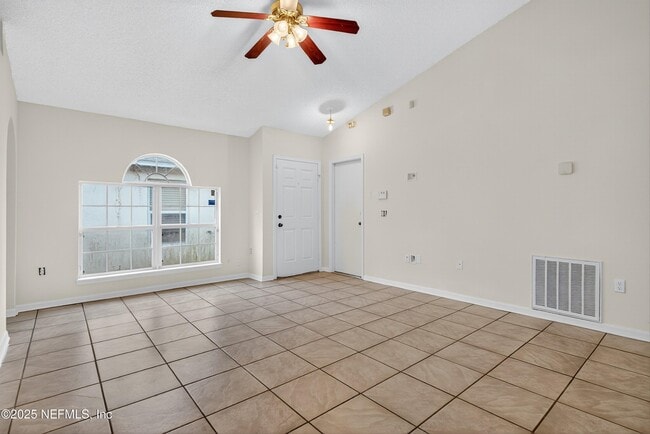 Building Photo - 2042 Wiley Oaks Ln