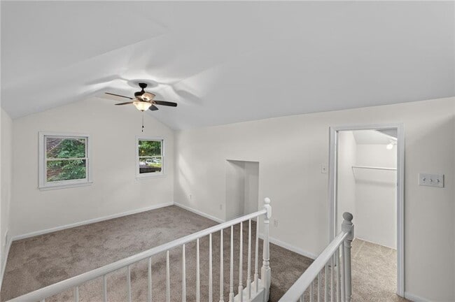 Building Photo - 1801 Evans Dr SW