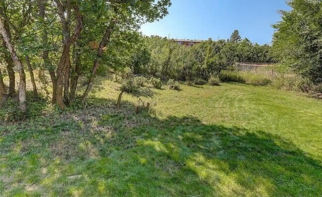 Building Photo - 535 Brandywine Dr