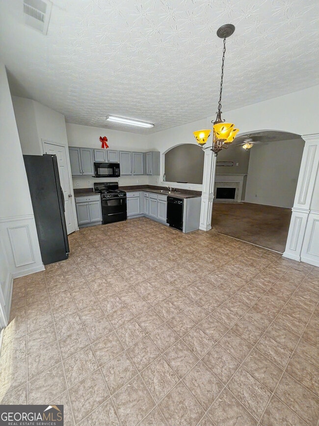 Building Photo - 2878 Snapfinger Manor