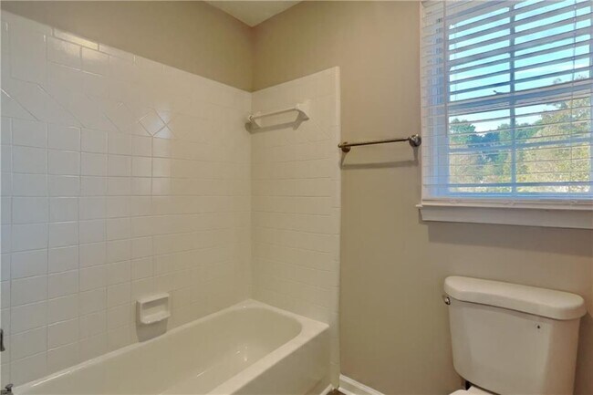 Building Photo - 3069 Commons Crossing