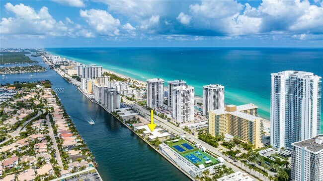 Building Photo - 2600 S Ocean Dr