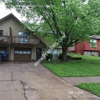 Building Photo - 3539 SW Eveningside Dr