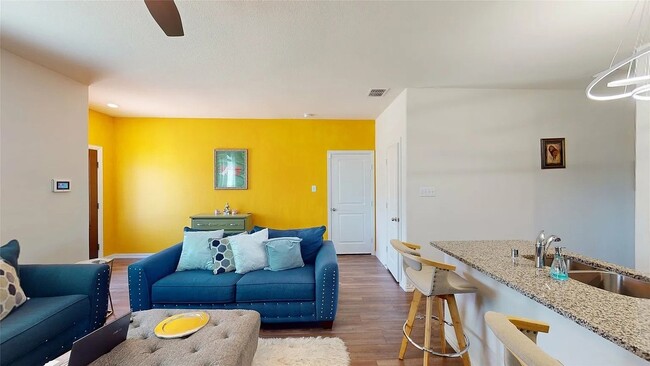 Building Photo - 4950 Parrington Dr