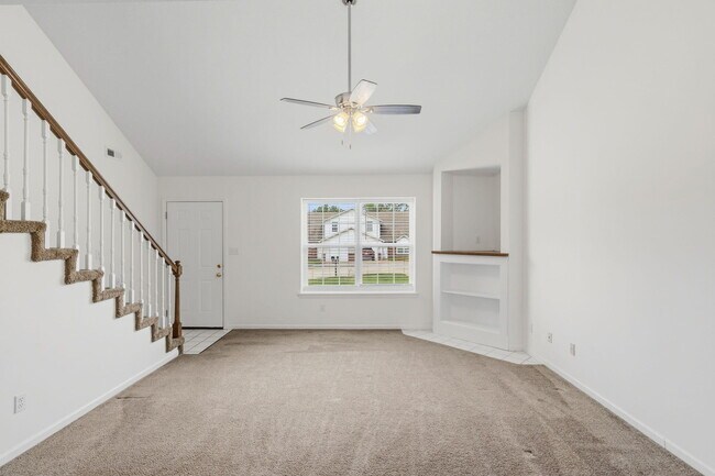 Building Photo - 5004 Betty Jean Way