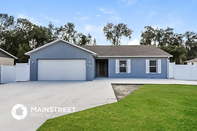 Building Photo - 734 Fox Lake Dr