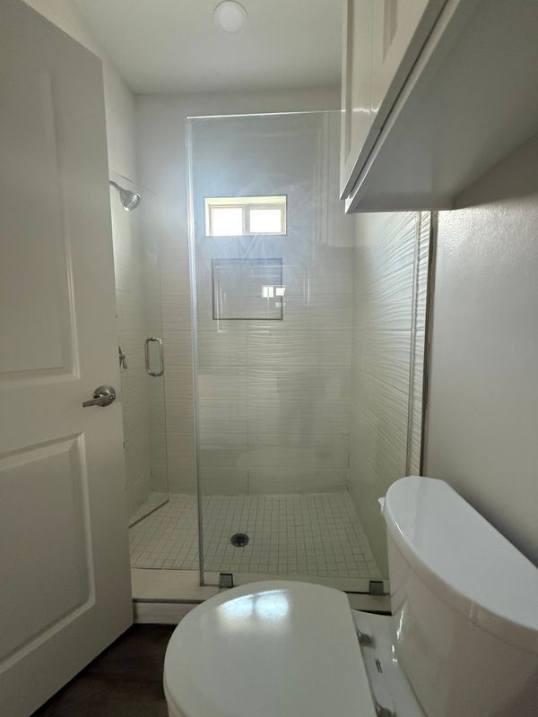 Building Photo - 5800 Sandpiper Ave