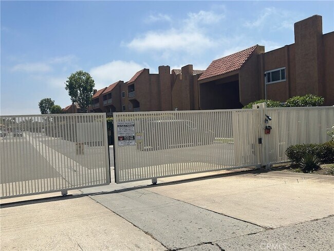 Building Photo - 6600 Warner Ave