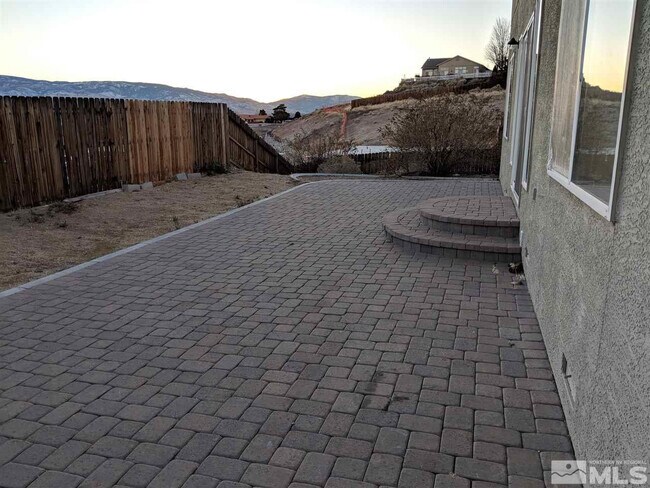 Building Photo - 3202 Bentgrass Dr