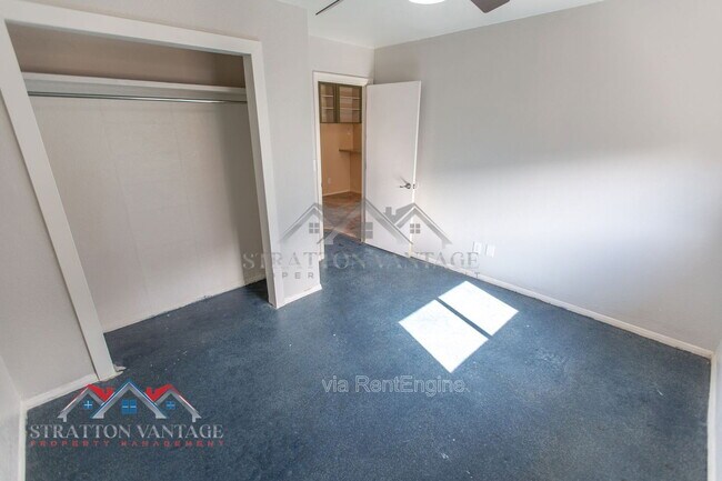 Building Photo - 1314 S 78th St