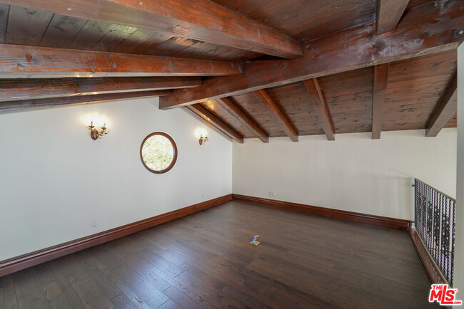 Building Photo - 3775 Puerco Canyon Rd