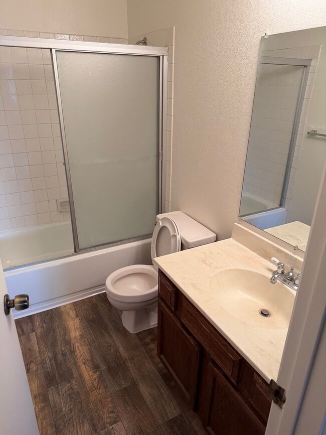 Building Photo - 2706 Powder Dr