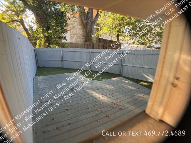 Building Photo - 143 Austin Stone Dr