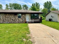 Building Photo - 5331 Aspen Ave