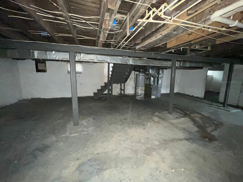 Building Photo - 5109 Cote Brilliante Ave