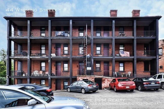 Building Photo - 3 bedroom in Pittsburgh PA 15211
