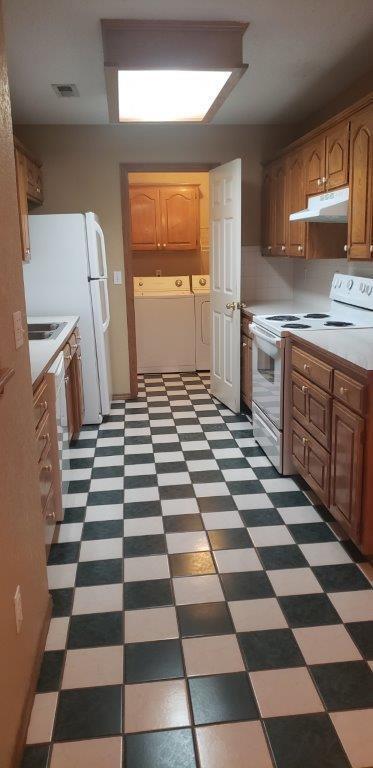 Building Photo - 1301 SE 21st St