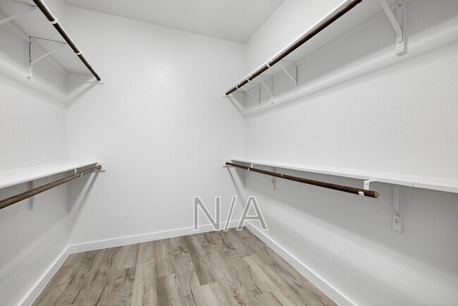 Building Photo - 300 Ancellotta Wy