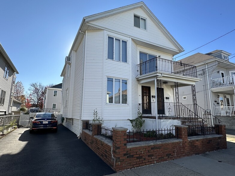 Primary Photo - 56 1st St