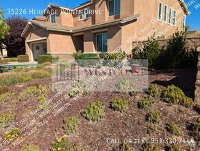 Building Photo - Charming 5 Bedrooms 3 bathroom great neigh...