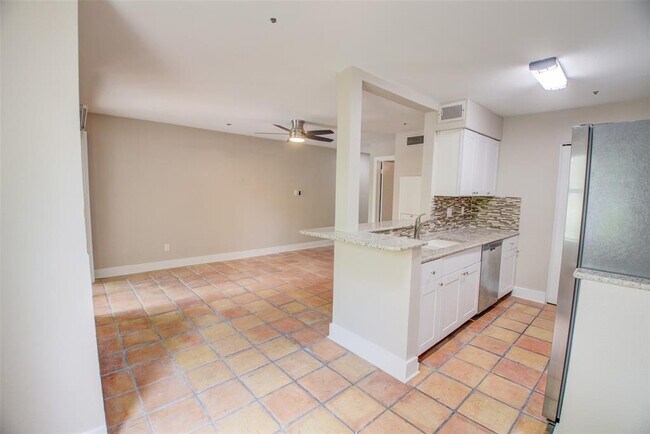 Building Photo - 1306 Norwalk Ln