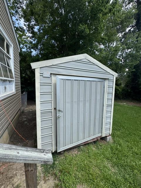 Building Photo - 3501 Westmont Dr