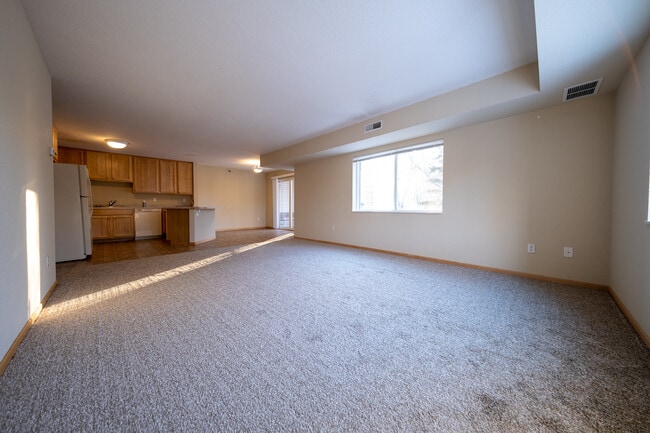 Building Photo - 16520 Tranquility Ct