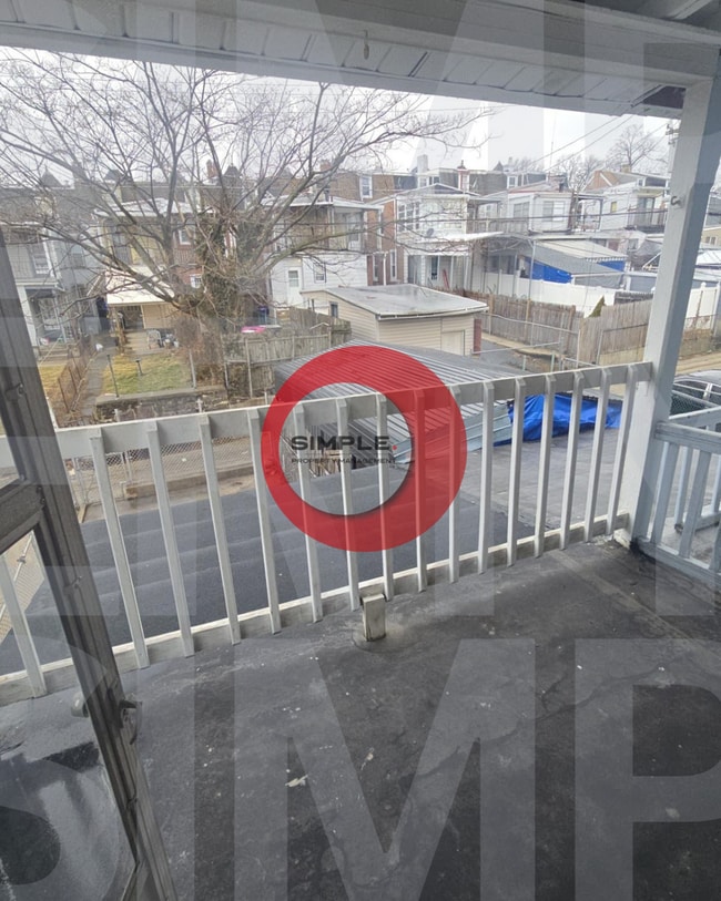 Building Photo - 5 Bedroom 1.5 bath house