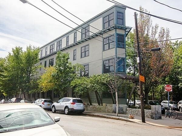 Building Photo - 432 Norfolk St