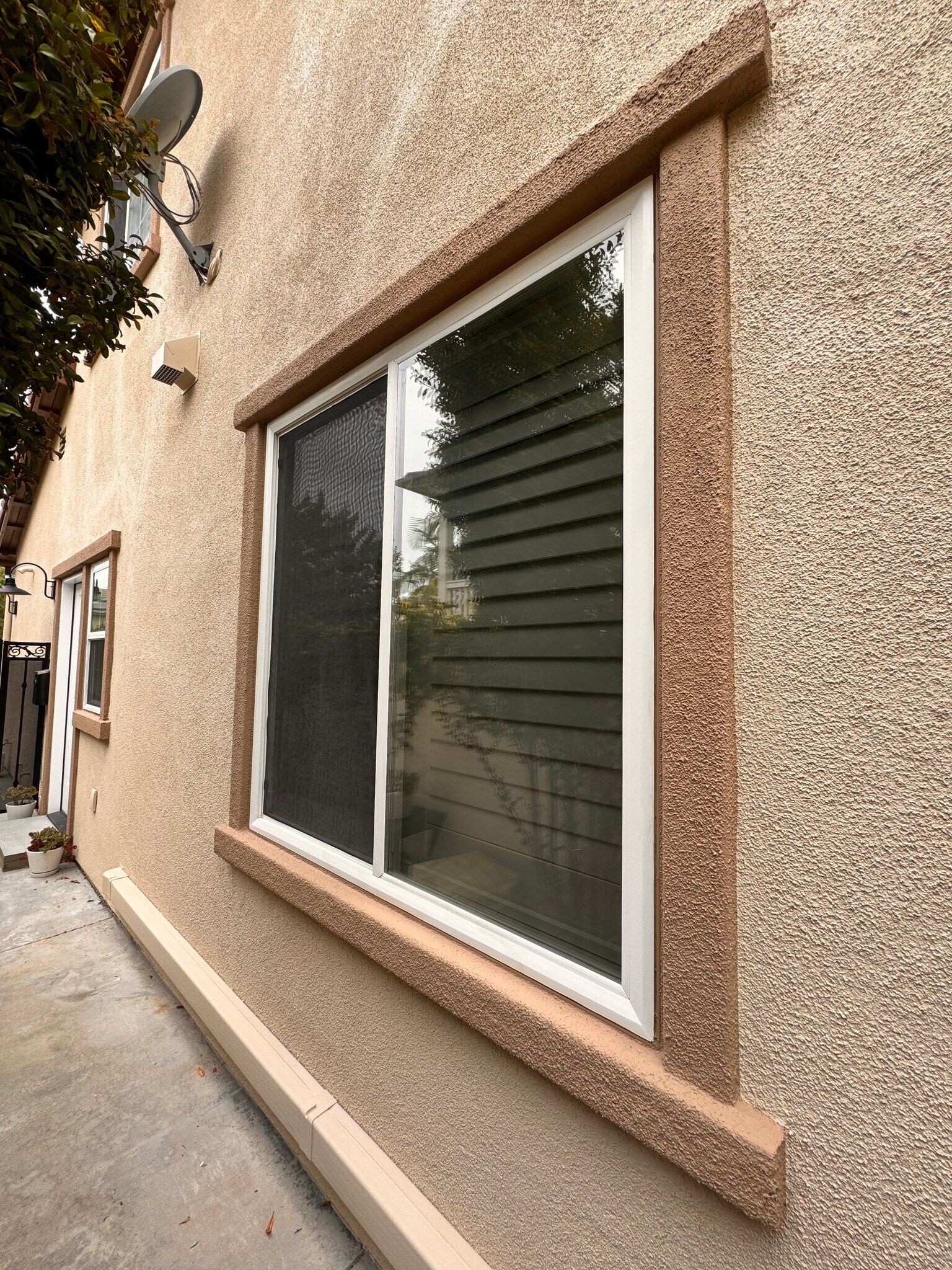 Building Photo - 41 Via Cancion