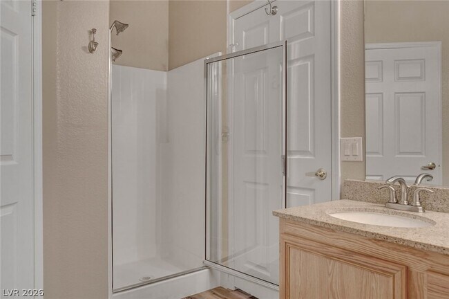 Building Photo - 10550 W Alexander Rd