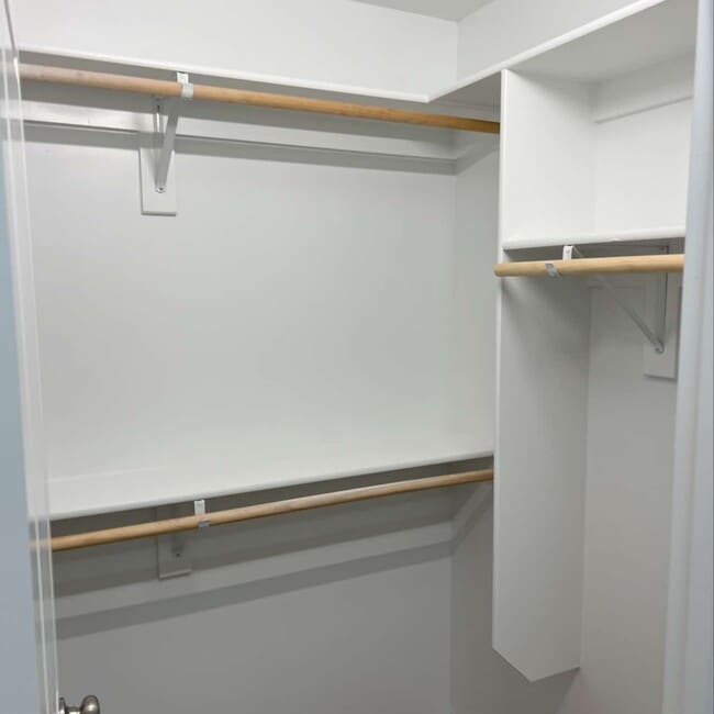 Building Photo - 134 SW 145th Rd